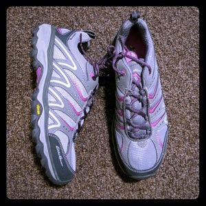 Eddie Bauer women's sneaker Grey 9.5